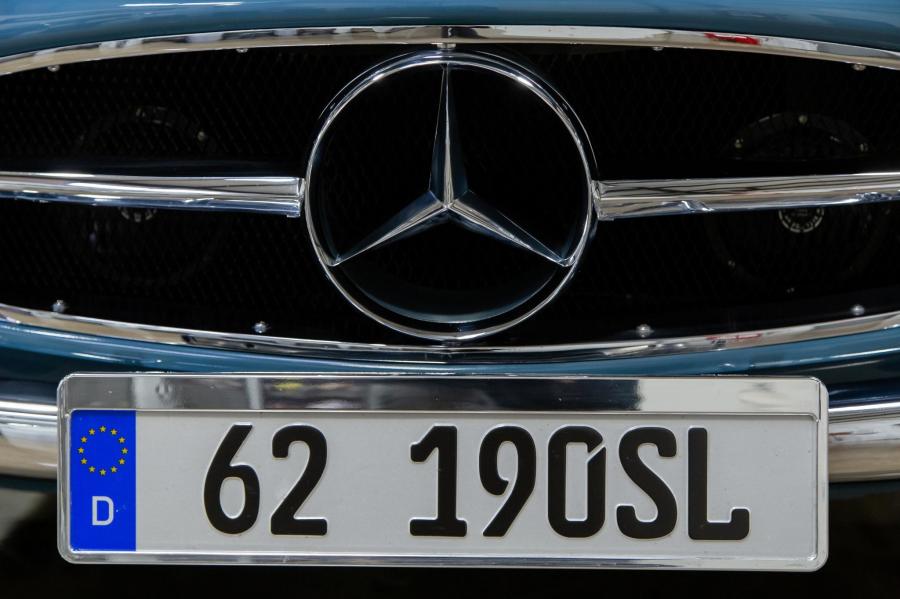 Логотип Mercedes-Benz 190 SL (Bm.121.042) 1962 года  (фото 48 из 175)